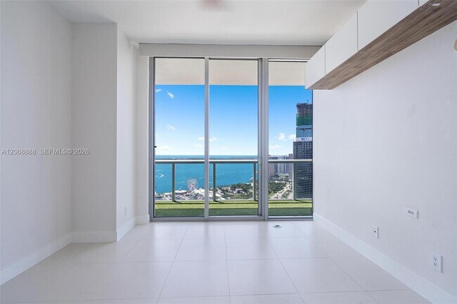 Building Photo - 888 Biscayne Blvd