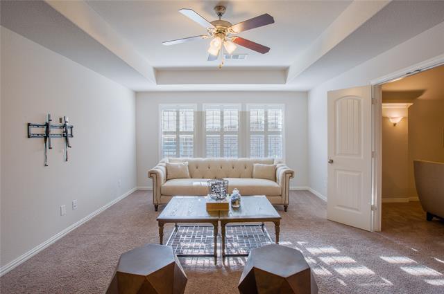 Building Photo - 2520 Saffire Way