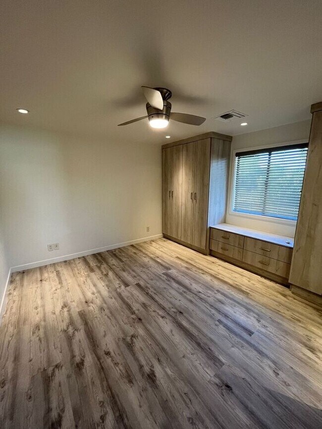 Building Photo - READY TO VIEW NOW! Elevated Elegance: Remo...