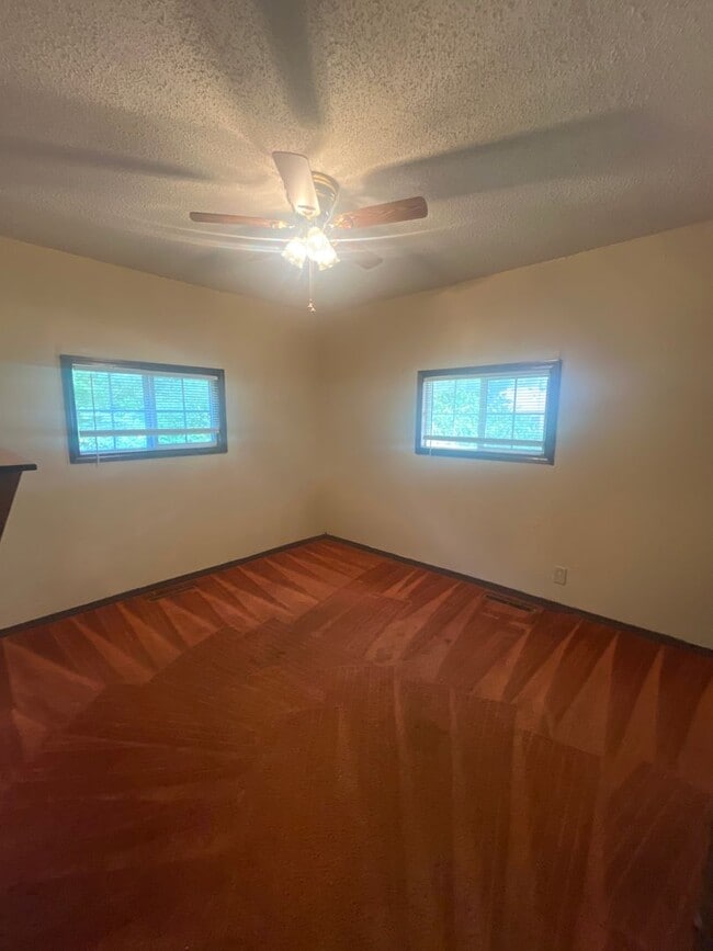 Building Photo - Check Out this price! Get it before it is ...