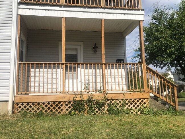 Building Photo - 403 Ohio St