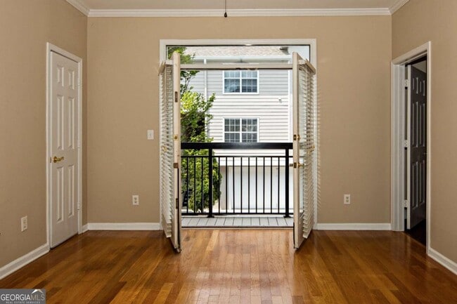 Building Photo - 4248 River Green Dr NW