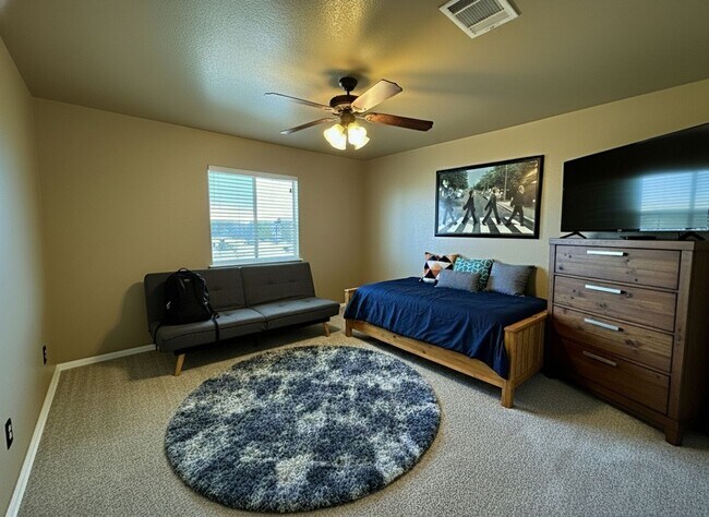 Building Photo - 507 Taurus Dr