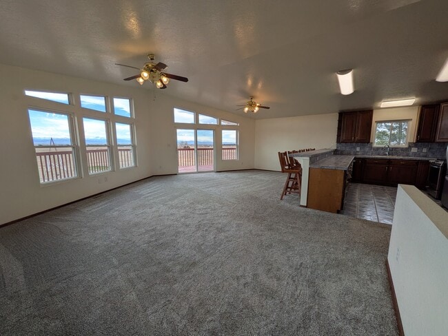 Building Photo - 15507 Co Rd 10