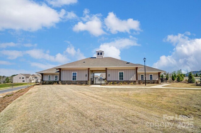 Building Photo - 5009 Fenwick Ct