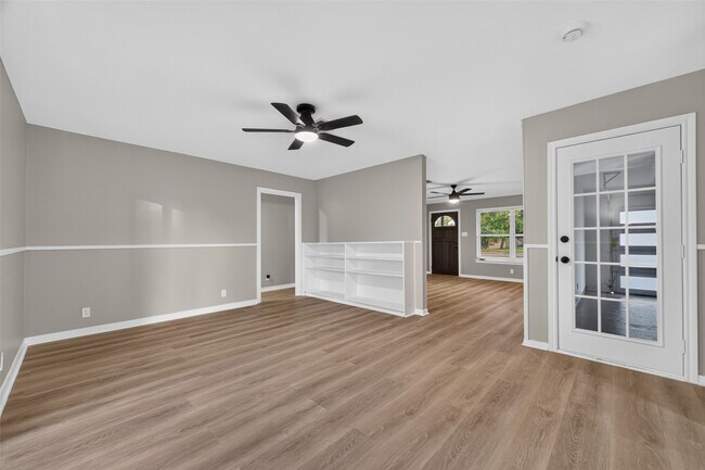 Building Photo - 9614 Hammerly Blvd