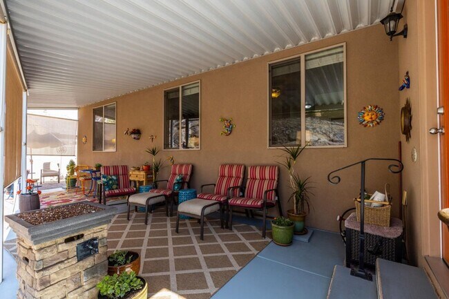 Building Photo - Beautiful 3 bed 2 bath Home!