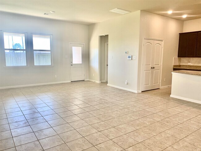 Building Photo - 18511 Espada St