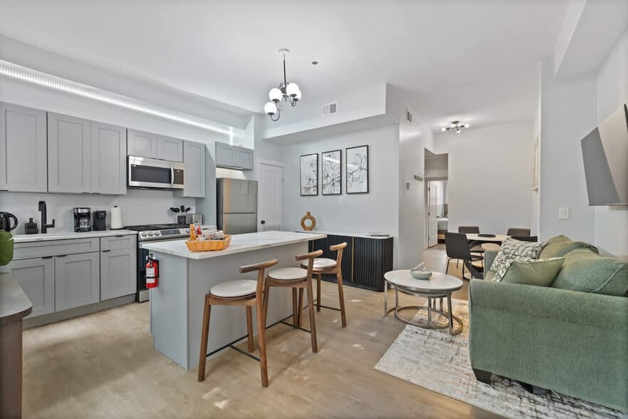 Building Photo - 20 Tuers Ave