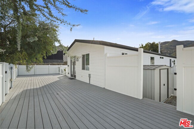 Building Photo - 30473 Mulholland Hwy