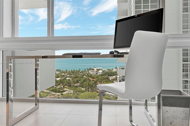 Building Photo - 2715 N Ocean Blvd