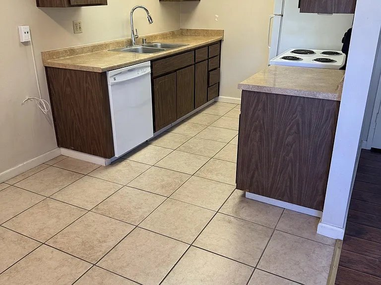 Building Photo - 2991 Neet Ave