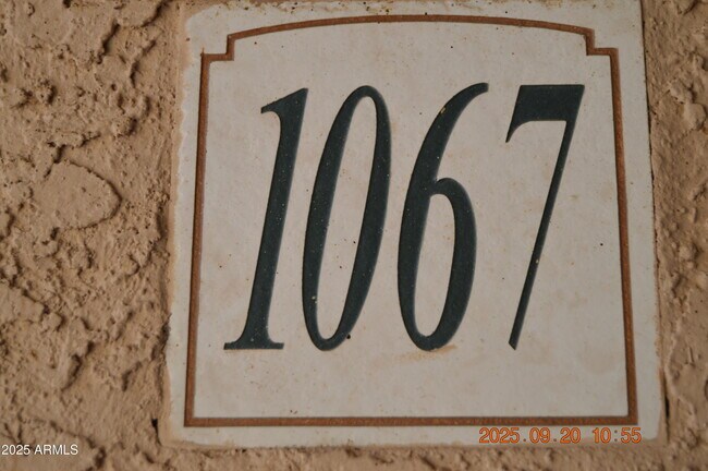 Building Photo - 16013 S Desert Foothills Pkwy