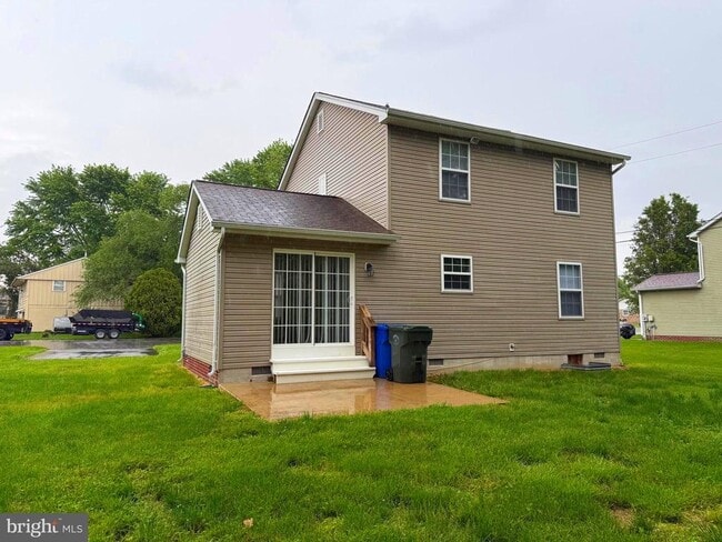 Building Photo - 309 Arlington Dr