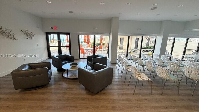 Building Photo - 3800 Galt Ocean Dr