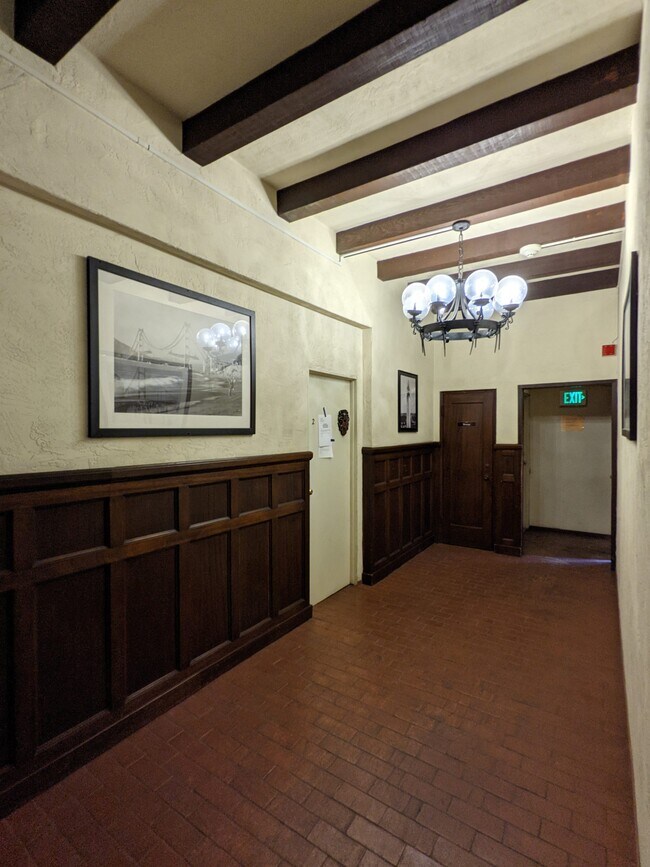 Hallway - 2555 Le Conte Ave
