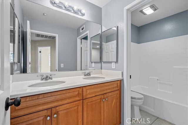 Building Photo - 9730 Alton Dr