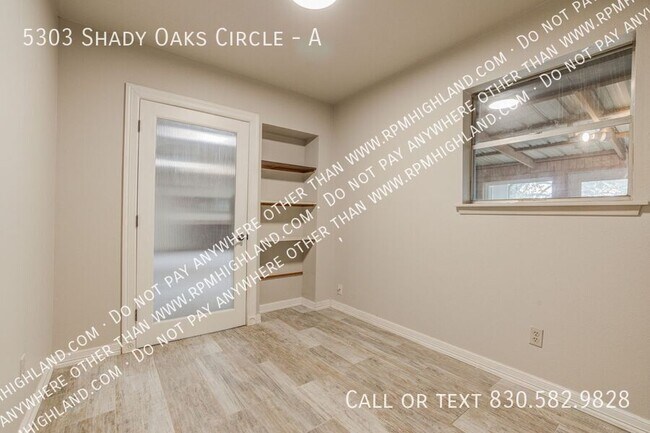 Building Photo - 5303 Shady Oak Cir