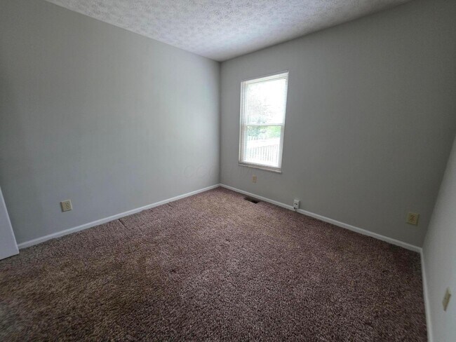 Building Photo - 7253 Fablegate Ct