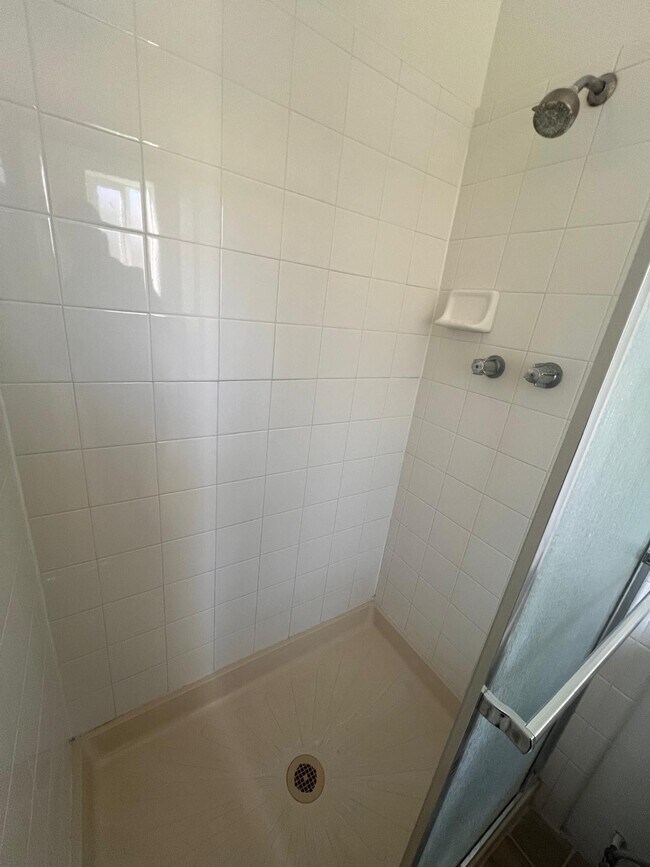 Building Photo - 6334 E Calle Luna