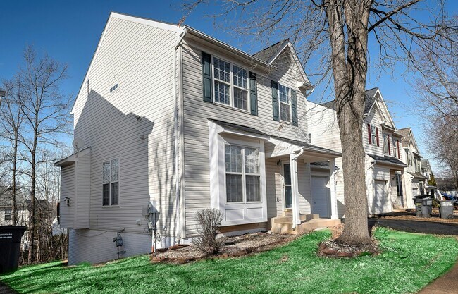 Building Photo - 21749 Tottenham Hale Ct