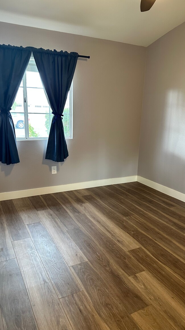 Building Photo - 44150 Calico Cir