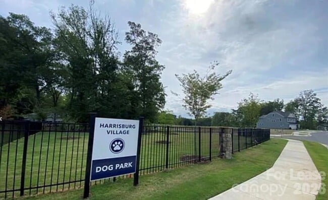 Building Photo - 3938 Black Ct