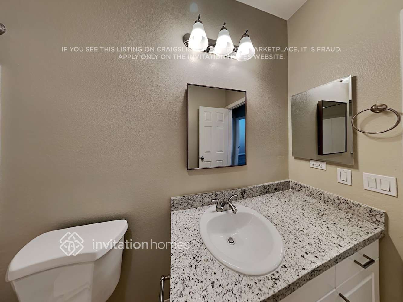 Building Photo - 9225 Longhorn Falls Ct