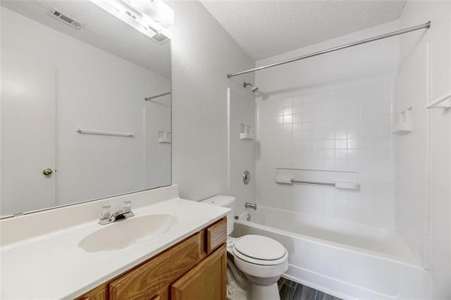 Building Photo - 7024 Negril Ct