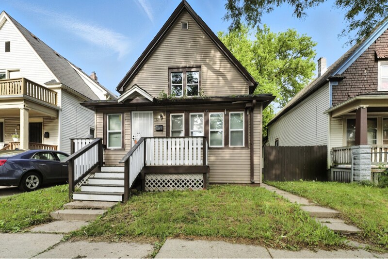 Primary Photo - 3244 N 1st St
