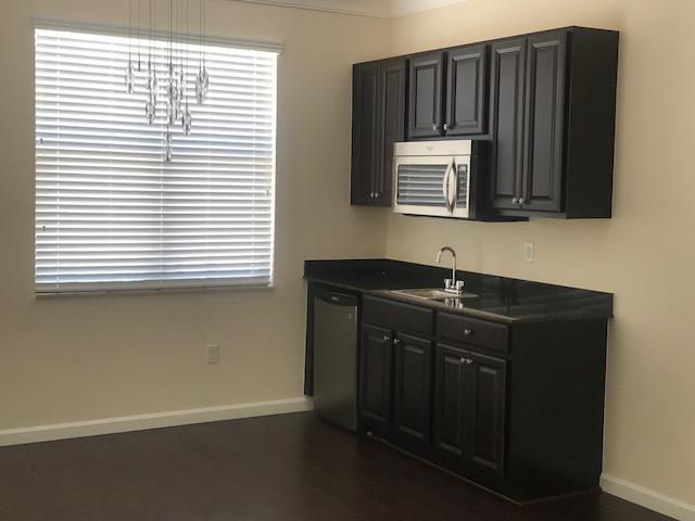 Building Photo - 4920 NW 15th Ave