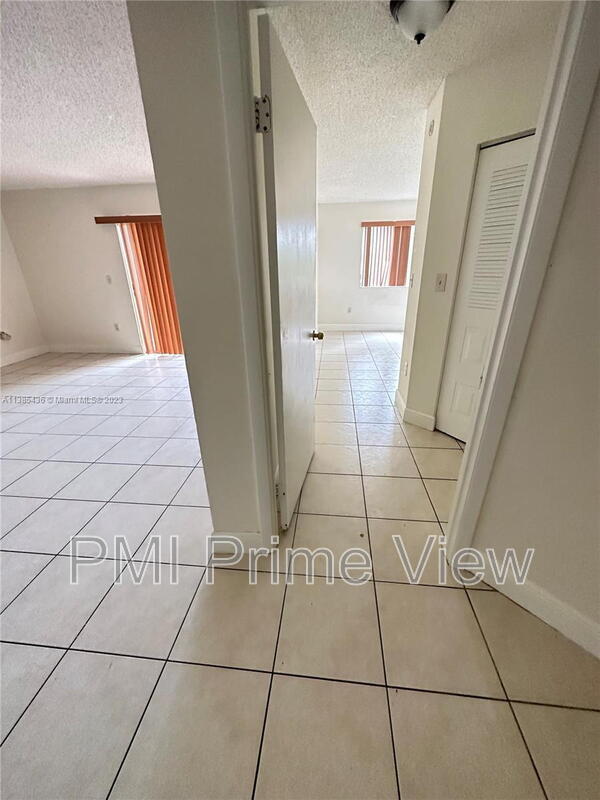 Building Photo - 15231 SW 80th St