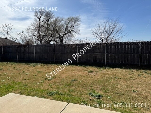 Building Photo - 16337 Fellrose Ln