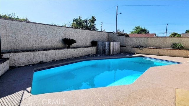 Building Photo - 104 Red Cloud Dr