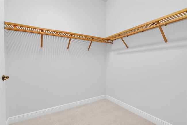 Building Photo - 7535 Old Thyme Ct