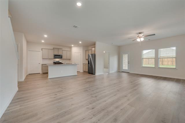Building Photo - 9724 Tinsley St