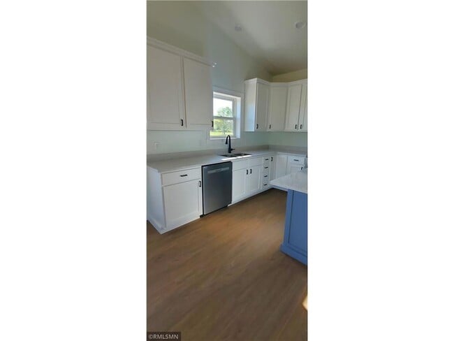 Building Photo - 1229-1231 Wisteria Ln