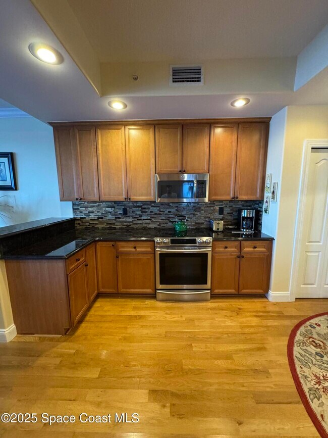 Building Photo - 4955 Dixie Hwy NE