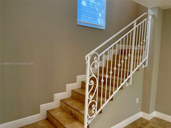 Building Photo - 3191 Ohio St