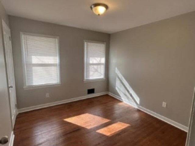 Building Photo - 857 Glen Oak Dr
