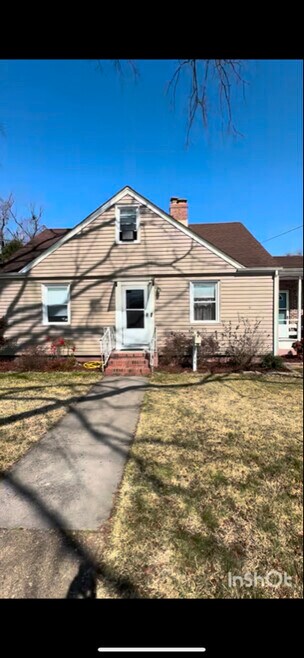 Building Photo - 618 E Bayview Blvd