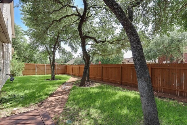 Building Photo - 800 S Frontier Ln