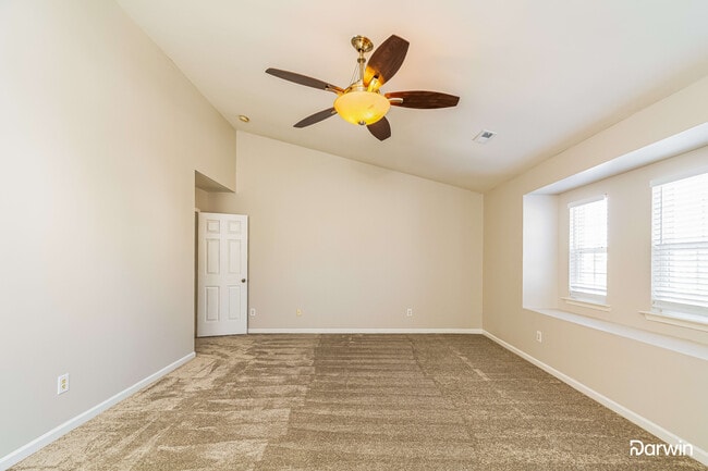 Building Photo - 1824 Creek Oak Circle, Fuquay Varina, NC 2...