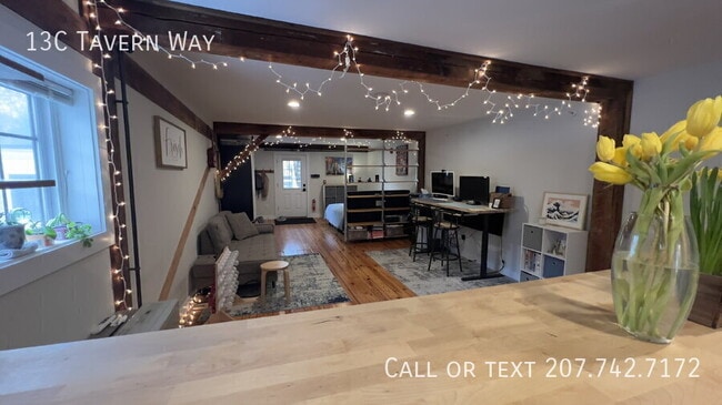 Building Photo - 13 Tavern Wy