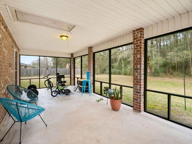 Building Photo - 6106 Fagan Cir