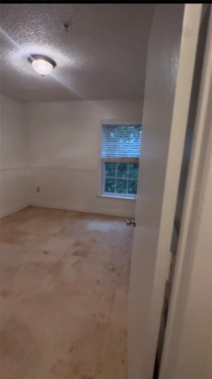 Building Photo - 2053 Dixie Belle Dr