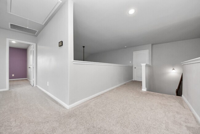 Building Photo - 16735 Rockwall St