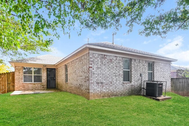 Building Photo - 5230 Bucksport Ln