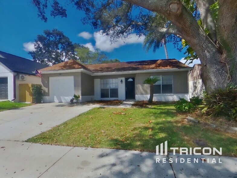 Building Photo - 320 Laxton Ln