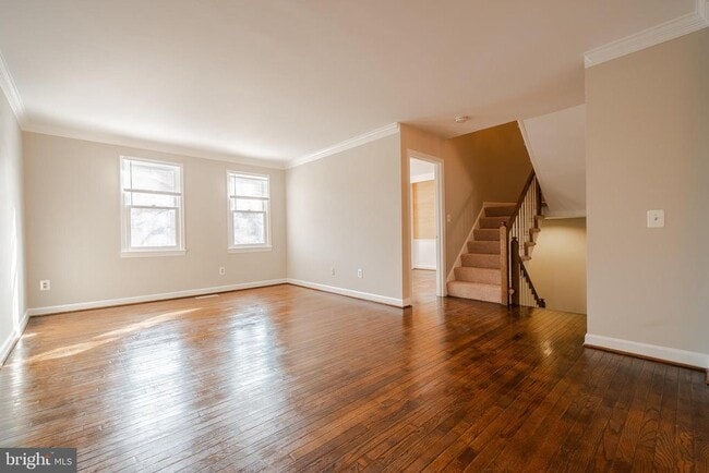 Building Photo - 3554 S George Mason Dr